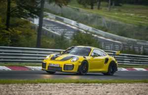 6 minutos y 47,3 segundos, este el tiempo del Porsche GT2 RS SE en Nürburgring