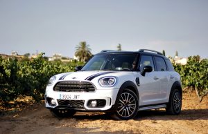 Al volante del MINI Countryman, más familiar y más campero.