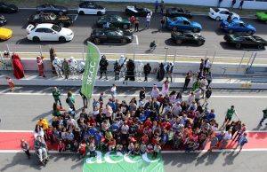 Sesenta niños se convierten en copilotos por un día en la Tanda contra el cáncer