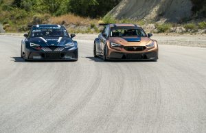 CUPRA y Mikel Azcona defienden el liderato del ETCR en Motorland