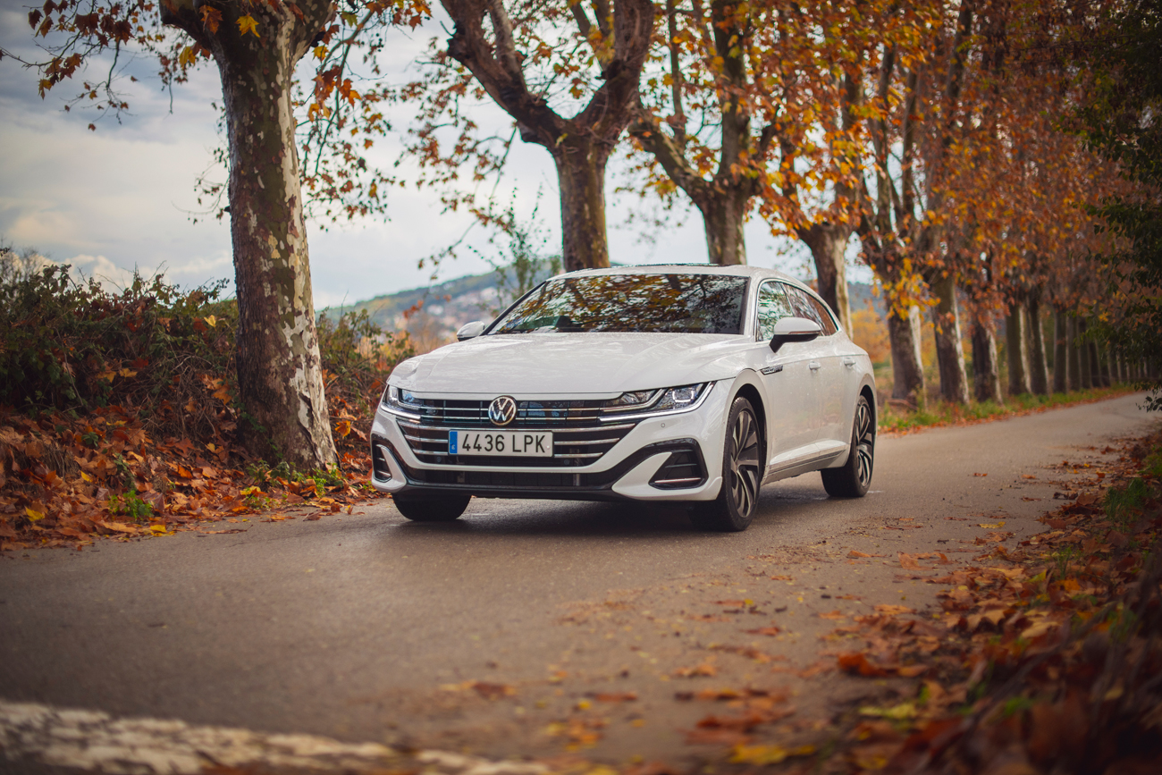 Prueba-Volkswagen-Arteon-Shooting-Brake-eHybrid (3)